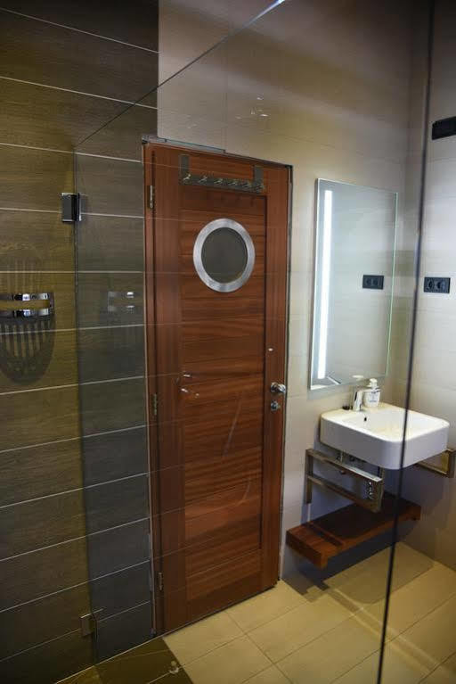 Vogue Boat Apartment *